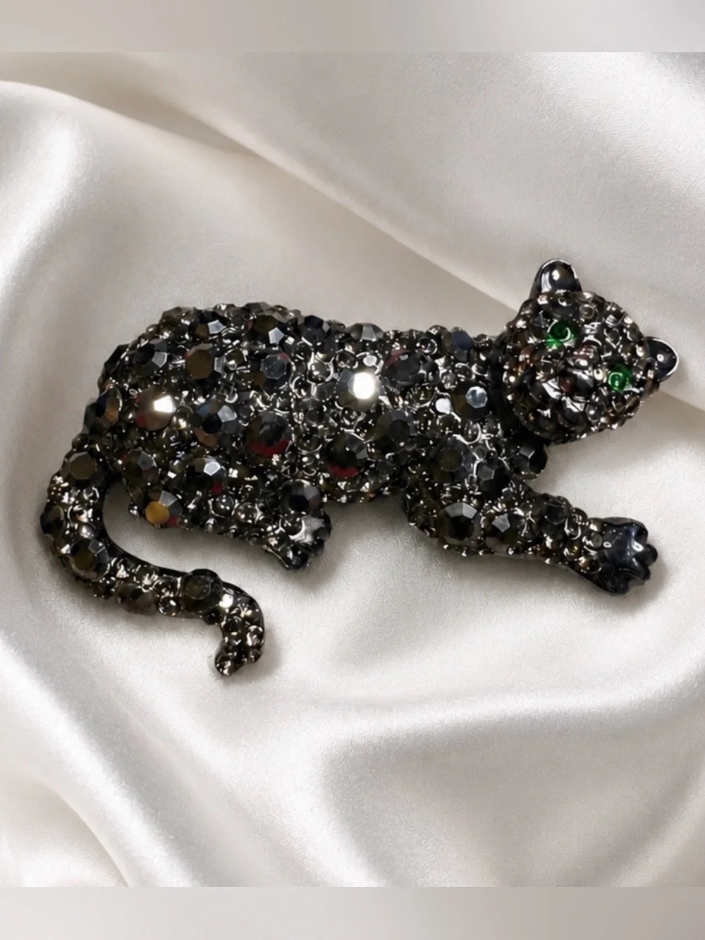 Brooch Cat Embellished Black Crystal Green Eyes Large Statement